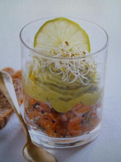 verrines tartare de saumon et guacamole