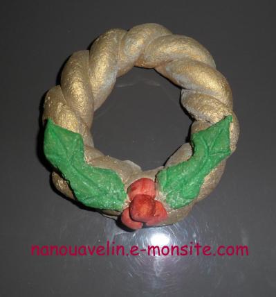 bricolage-de-noel-couronne-de-noel-en-pate-a-sel.jpg